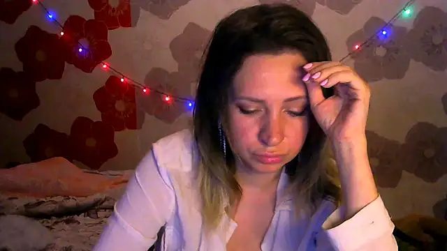 Queen Daenerys online show from 8, 10, 2025