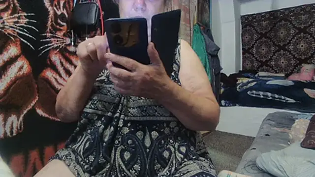 NataliiaRosa54 online show from 25, 7, 2026