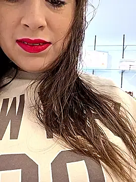 GatitaXD27 online show from 18, 10, 2025