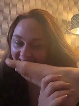 Snapshot of Curvyloveandhim chatting on 6, 7, 2026 Curvyloveandhim online show from 6, 7, 2026