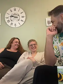 Snapshot of Curvyloveandhim chatting on 20, 7, 2026 Curvyloveandhim online show from 20, 7, 2026