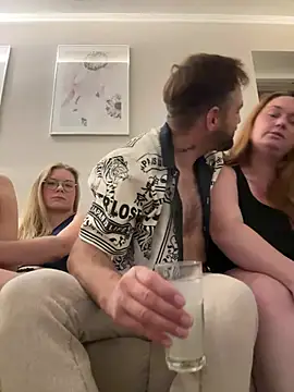 Snapshot of Curvyloveandhim chatting on 7, 8, 2026 Curvyloveandhim online show from 7, 8, 2026