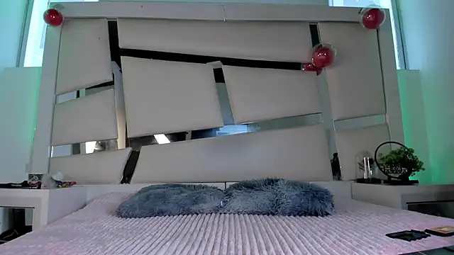 Snapshot of chrystal_js chatting on 19, 1, 2026 chrystal js online show from 19, 1, 2026