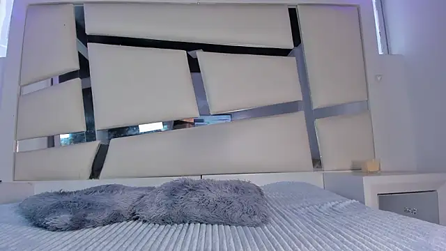 Snapshot of chrystal_js chatting on 21, 3, 2026 chrystal js online show from 21, 3, 2026