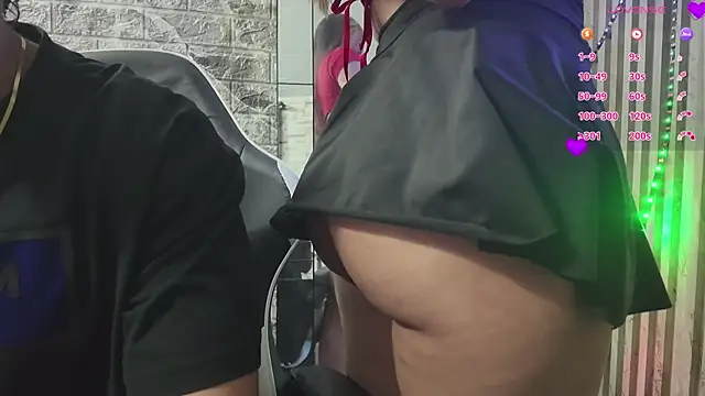 HotCouple 697 online show from 1, 8, 2026