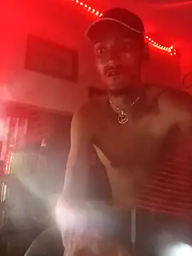 Snapshot of ZaddyBigDee chatting on 21, 2, 2026 ZaddyBigDee online show from 21, 2, 2026