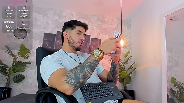 Snapshot of Nate_franco chatting on 20, 7, 2026 Nate franco online show from 20, 7, 2026
