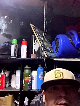 Snapshot of valleyoneofakind chatting on 29, 11, 2025 valleyoneofakind online show from 29, 11, 2025