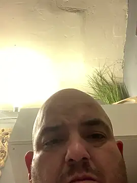 Snapshot of valleyoneofakind chatting on 29, 3, 2026 valleyoneofakind online show from 29, 3, 2026