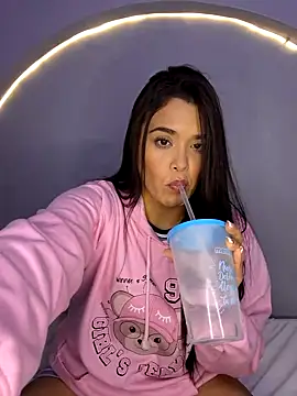 Snapshot of samanthaevanss1 chatting on 7, 2, 2025 samanthaevanss1 online show from 7, 2, 2025