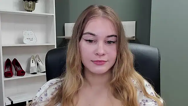 kitty valeria online show from 6, 11, 2025