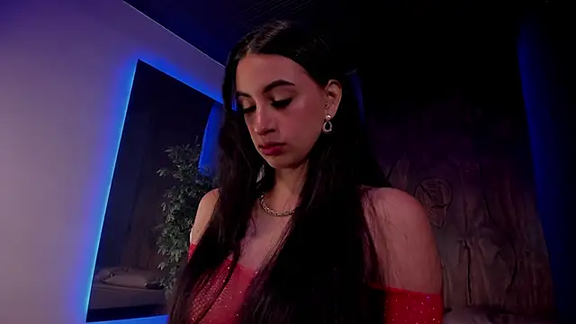 Taylor-Jonnees online show from 5, 2, 2025