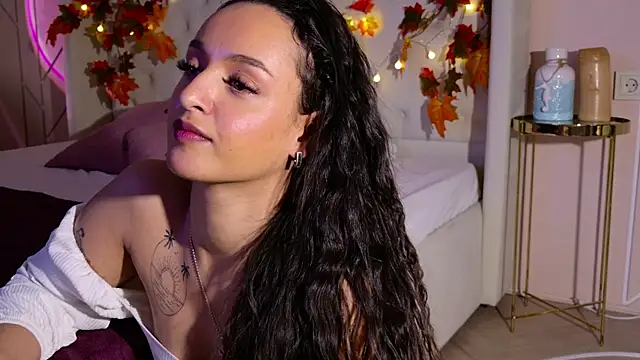 Lolly Neal online show from 27, 1, 2025