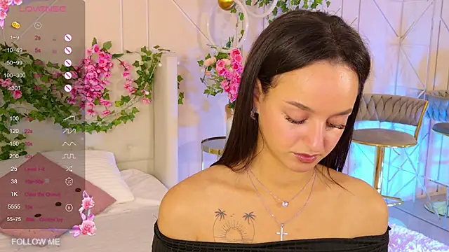 Lolly Neal online show from 12, 9, 2025