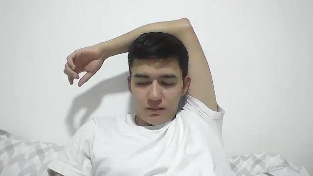 Snapshot of Estebitan_vm chatting on 18, 1, 2026 Estebitan vm online show from 18, 1, 2026