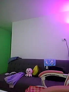 azumiichan online show from 11, 11, 2025