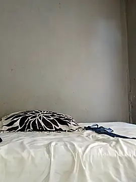 Snapshot of BrownEyed_K chatting on 18, 3, 2025 BrownEyed K online show from 18, 3, 2025