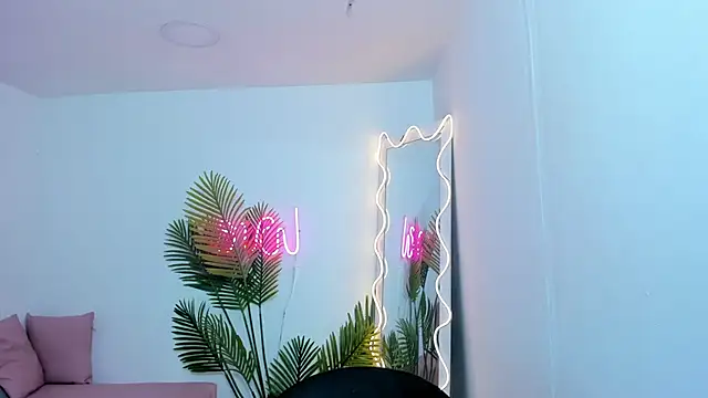 Chiara tay online show from 18, 1, 2025