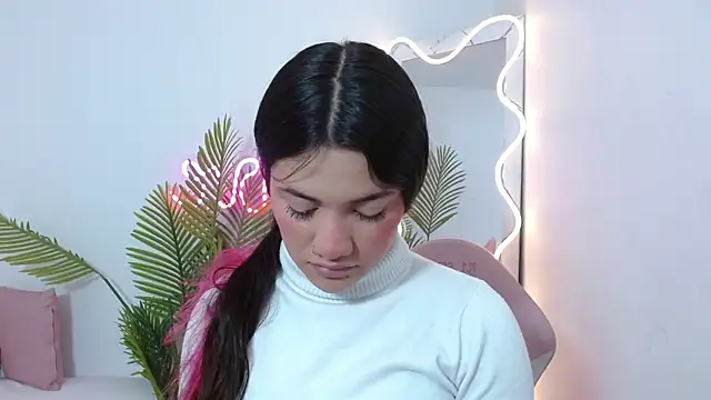 Chiara tay online show from 27, 9, 2025