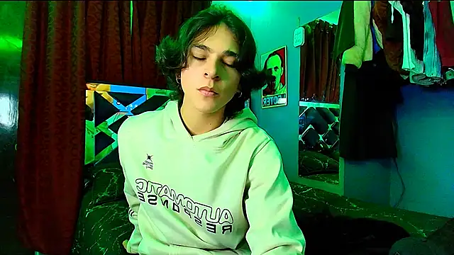 Luke Howland online show from 18, 3, 2025