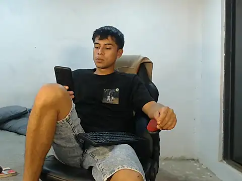 Snapshot of danielitopapuu chatting on 23, 10, 2025 danielitopapuu online show from 23, 10, 2025