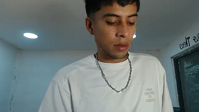 Snapshot of danielitopapuu chatting on 9, 11, 2025 danielitopapuu online show from 9, 11, 2025