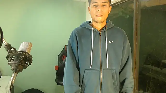 Snapshot of danielitopapuu chatting on 15, 2, 2026 danielitopapuu online show from 15, 2, 2026