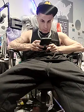 --D-a-D-D-y- online show from 19, 9, 2025