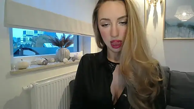JulietteDiamond online show from 23, 10, 2025