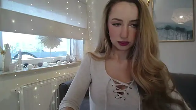 JulietteDiamond online show from 18, 12, 2025