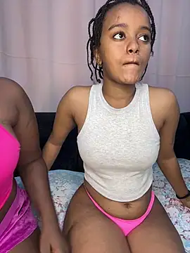 Snapshot of Doublefreaks chatting on 21, 7, 2026 Doublefreaks online show from 21, 7, 2026