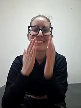 Snapshot of Sarah459 chatting on 5, 1, 2025 Sarah459 online show from 5, 1, 2025