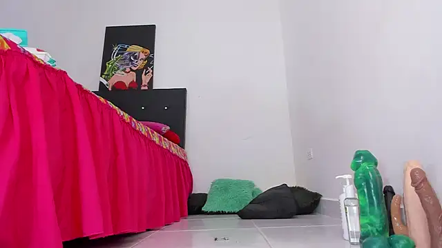 msschloee  online show from 27, 1, 2025