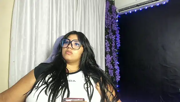 AvrilRizoX online show from 17, 4, 2026