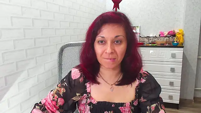 TeasyLana online show from 10, 12, 2024