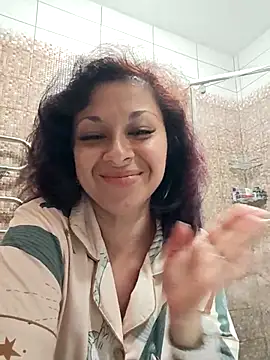 Snapshot of TeasyLana chatting on 4, 7, 2026 TeasyLana online show from 4, 7, 2026