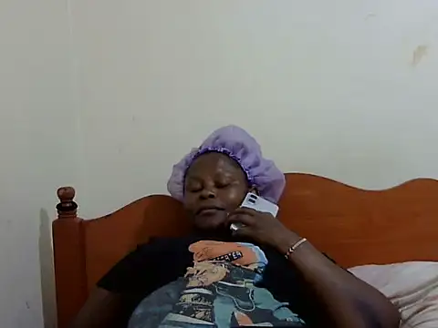 Pretty lilly02 online show from 19, 10, 2025