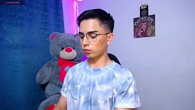 OwenBluee online show from 5, 8, 2026