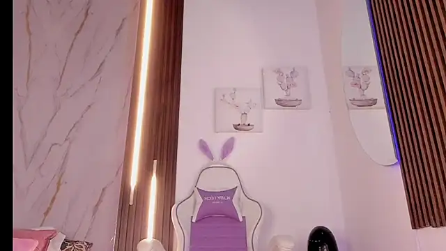 mia six66 online show from 12, 9, 2025