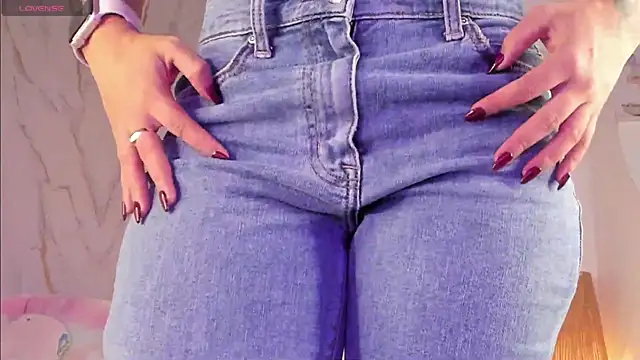 mia six66 online show from 27, 6, 2026
