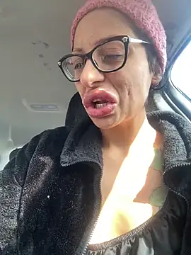 myloveforyouu online show from 14, 12, 2025