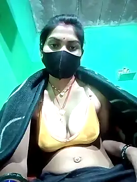 HOTBABITARAJ online show from 4, 2, 2025