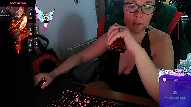 Snapshot of lili-hot-77 chatting on 12, 2, 2025 lili-hot-77 online show from 12, 2, 2025