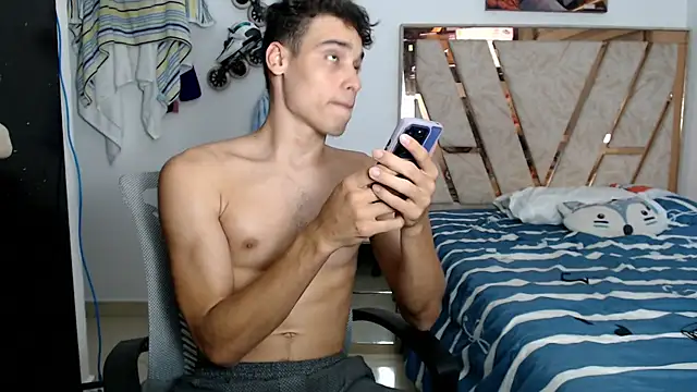 Snapshot of Babylin77 chatting on 4, 2, 2026 Babylin77 online show from 4, 2, 2026