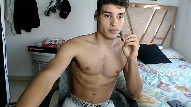 Snapshot of Babylin77 chatting on 4, 3, 2026 Babylin77 online show from 4, 3, 2026