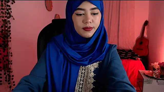azzahara069 online show from 7, 6, 2026