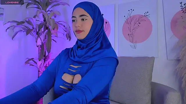 azzahara069 online show from 11, 6, 2026