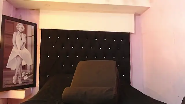kittybonxx online show from 19, 7, 2026