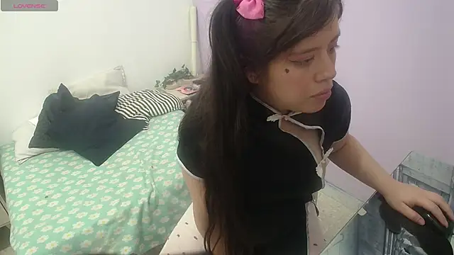 Ingrid Casas online show from 25, 10, 2025