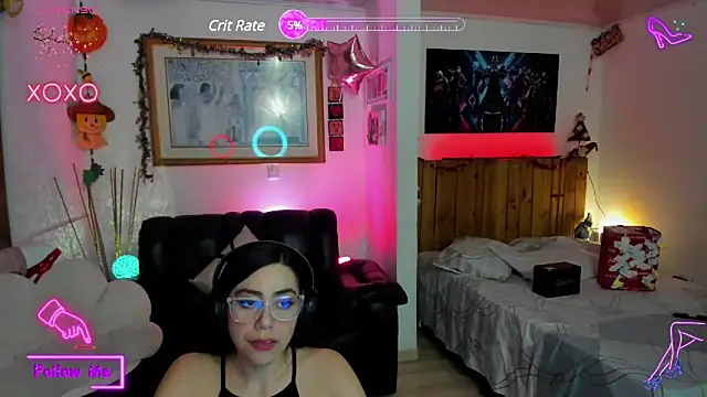 LauGrayJ online show from 15, 2, 2025